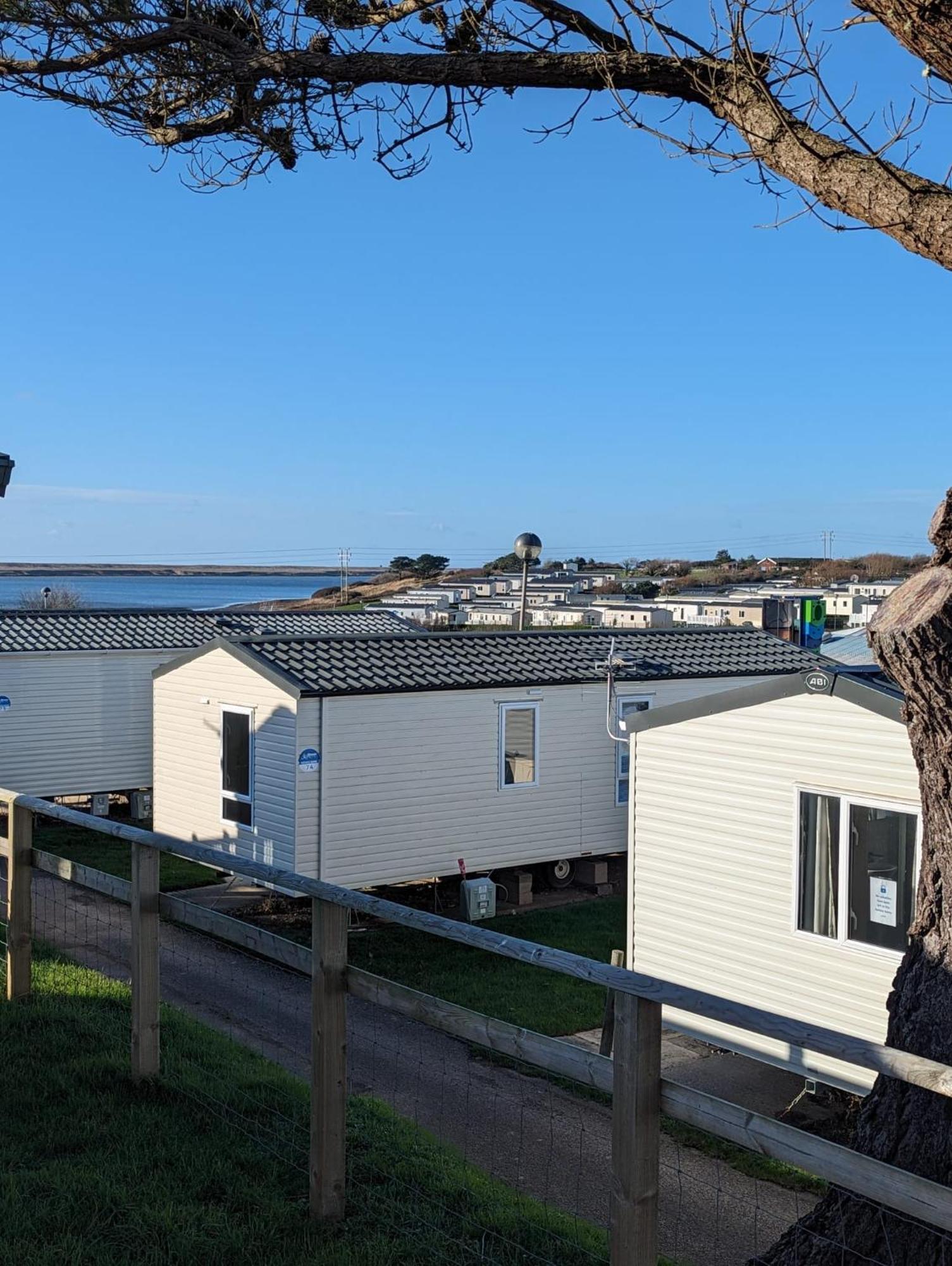 Relaxing Holiday Home Chickerell View Littlesea Haven Wyke Regis ภายนอก รูปภาพ